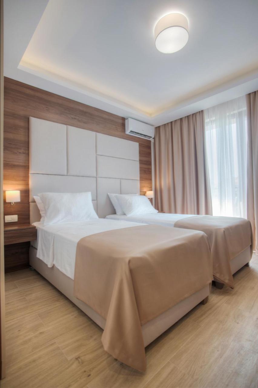 Hotel Twelve Budva Exterior foto