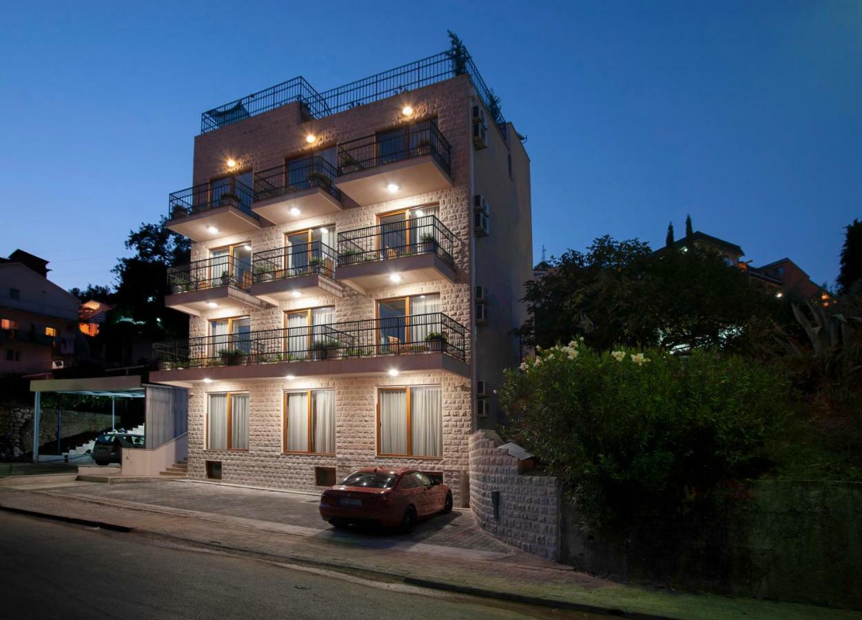 Hotel Twelve Budva Exterior foto