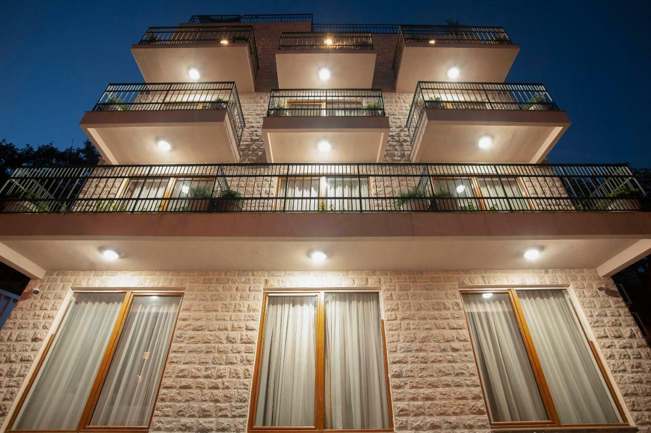 Hotel Twelve Budva Exterior foto
