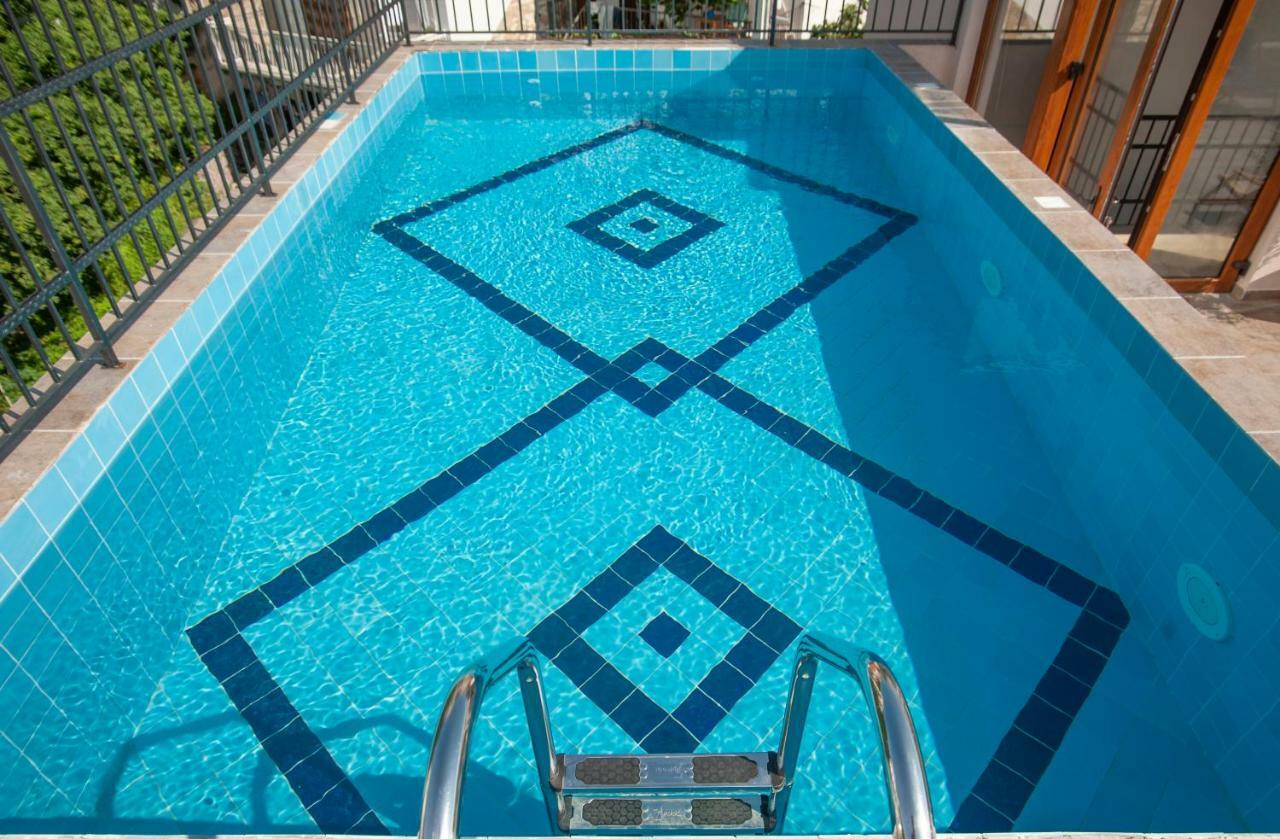 Hotel Twelve Budva Exterior foto